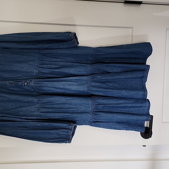 Joe Fresh dress - Picture 4 of 5